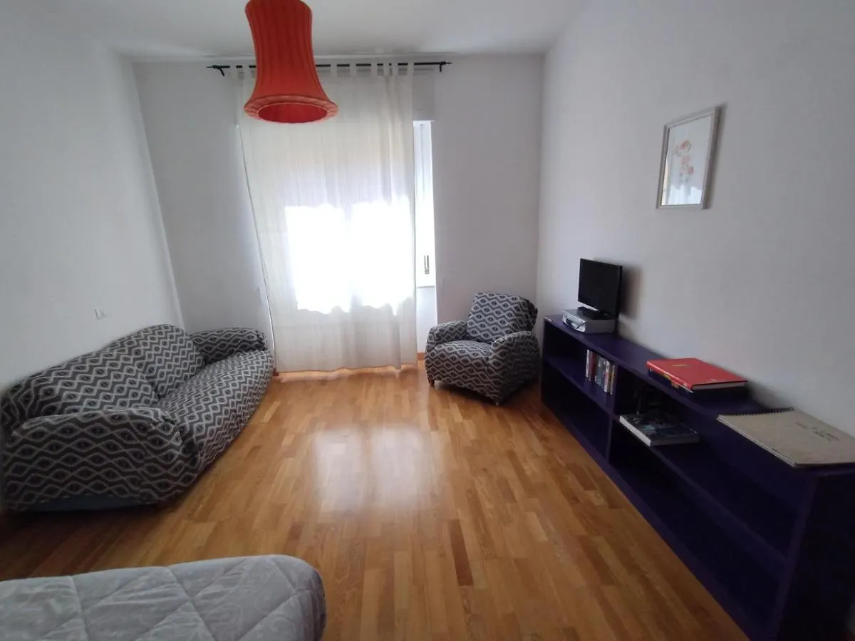 Appartamento Centro E Porto Livorno Italia